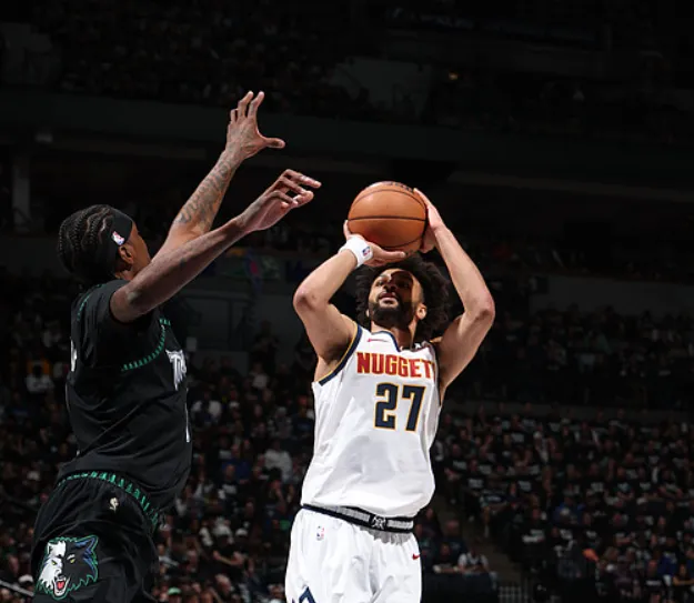 开云app下载-战报：掘金半场54-50领先森林狼，约基奇14分&amp;amp;多森姆16分